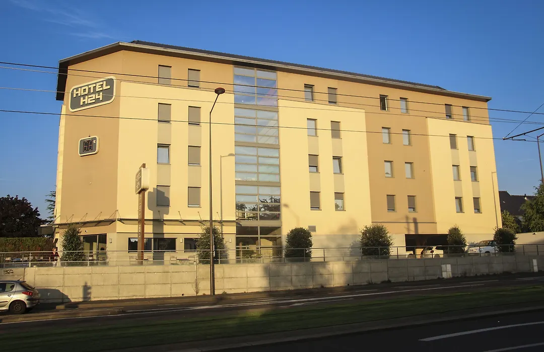 H24 Hotel-1